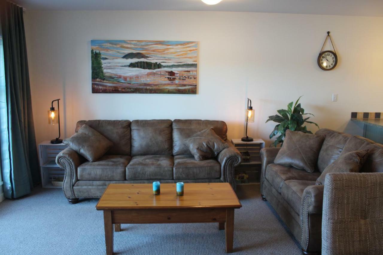 Siennas Harbour House Apartman Tofino Kültér fotó
